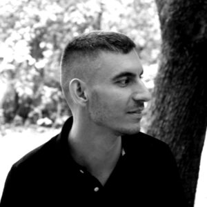 Γιάννης Νικολόπουλος