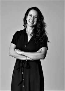 Marisa Antonopoulou-blackwhite